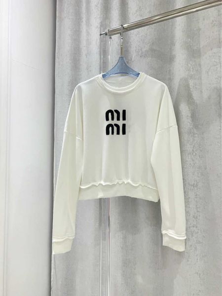 M-Letter M-Letter decorativo de mangas compridas com suéter laminado Rabbit Ano Estilo estrelado por redução da idade.