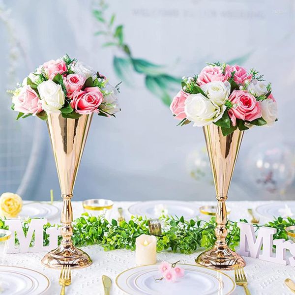 Decristores de velas Decoração de casamento Vaso de metal Pias de mesa de mesa Stand Stand Ornamentos para o evento de aniversário da cerimônia de aniversário da festa