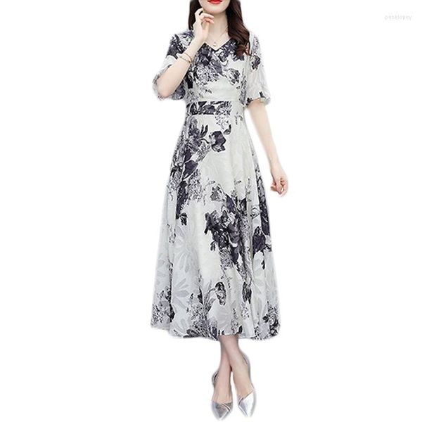 Lässige Kleider Frauen Rüschen Halbarm V-Ausschnitt Swing Langes Kleid Chinesische Tuschemalerei Blumendruck Empire-Taille A-Linie Plissee Sommerkleid K3KF