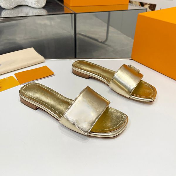 Designer Sandals Sandals Luxuros Sexy Flatores Slippers Apliques Slipper Gold Gold Fuchsia Fliver Light Tan Leather Sapato Tamanho EUR35-41