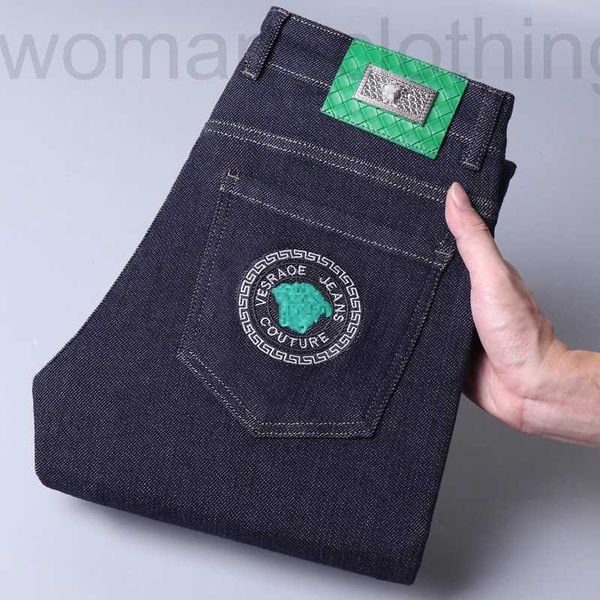 Jeans da uomo di design europeo jeans ricamati versione coreana da uomo pantaloni dritti slim versatili di tendenza PN8H