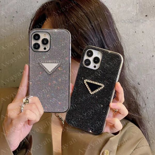 Designer Bling Glitter Phone Caso para iPhone 14 14Pro 13 Mini 13Pro 12 12Mini 12Pro 11 Pro Max x Xs Xr 8 7 Plus Rhine Stone Padrão de Back Shell Caso Triângulo Tampa