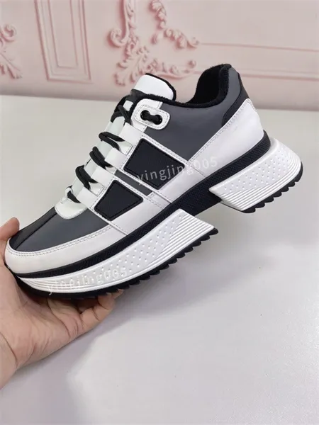 top new Classic Designer scarpe casual da uomo sneakers piatte basse Panda White Black Grey Fog Chunky Glod