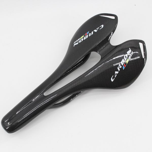 Gruppi bici Road Glossy 3k Sella in fibra di carbonio piena Bicicletta Scava fuori Sedile super leggero 230601