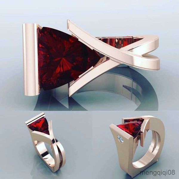 Anéis de banda estilo único feminino cristal vermelho triângulo anel rosa cor de ouro promessa de casamento amor noivado para mulheres