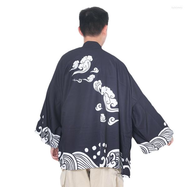 Roupas étnicas Kimono Homem Roupas Japonesas Yukata Masculino Samurai Traje Haori Masculino Cardigan Fino Streetwear Jaqueta Poliéster Top