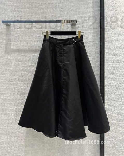 Röcke Designer Damenkleid Französischer Hepburn-Stil einfarbig hoher Taillen-Regenschirmrock mittlerer Länge C66J