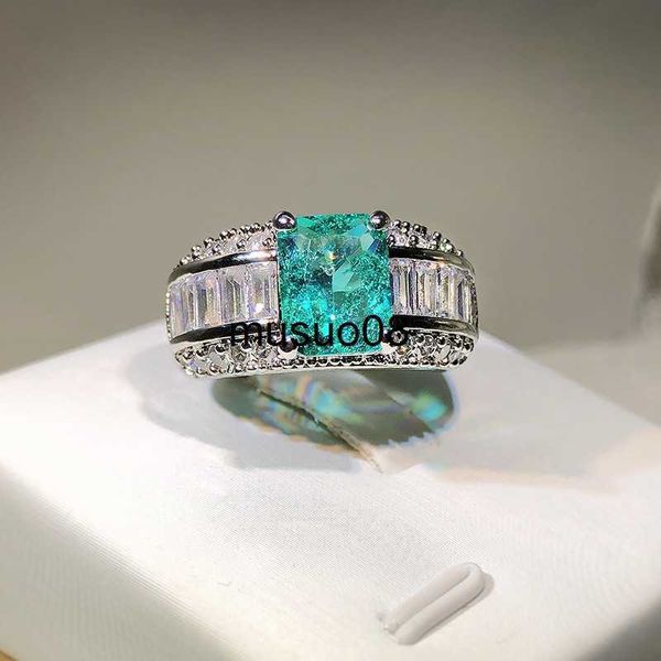 Anéis de banda 2022 NOVO Fashion Emerald Princess Paraiba Casais Anel Para Mulheres Duplo Completo Diamante Cristal Noivado Presente De Aniversário Jóias J230602