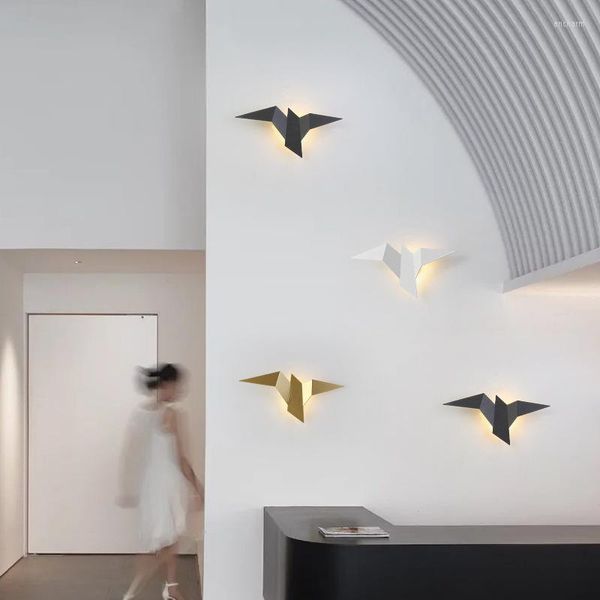 Lâmpada de parede Nordic LED Bird Lamps Decoração do quarto Luzes internas Modernas Iluminação para casa Escadas Luminárias de cabeceira