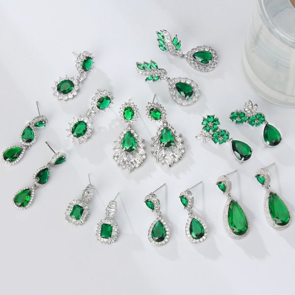 Pendurado Lustre AMC Luxo Verde Esmeralda Simétrico Brinco De Gota Longo Zircão Ear Studs Nupcial Festa De Casamento Jóias Acessórios Presentes Para Mulheres 230602