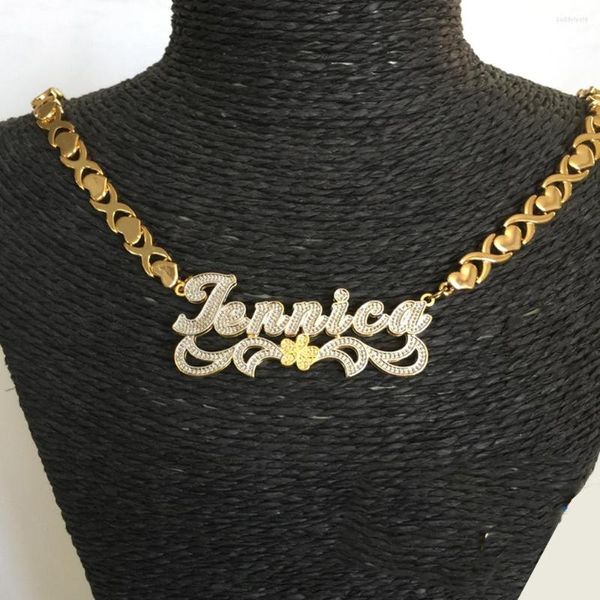 Ketten Benutzerdefinierter Namensschmuck-Set Modische Damen-XOXO-Halskette Vergoldetes Namensschild Personalisierte Geschenke aus Legierung