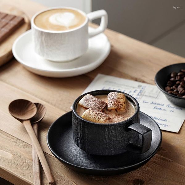 Tazze Piattini KINGLANG Set da caffè nordico Creativo Tazza e piattino in ceramica Semplice nero bianco satinato Home Restaurant