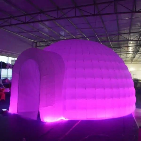Weißes aufblasbares Iglu-Kuppelzelt im Freien mit riesigem Festzelt mit LED-Beleuchtung für Party-Event-Ausstellung im Angebot