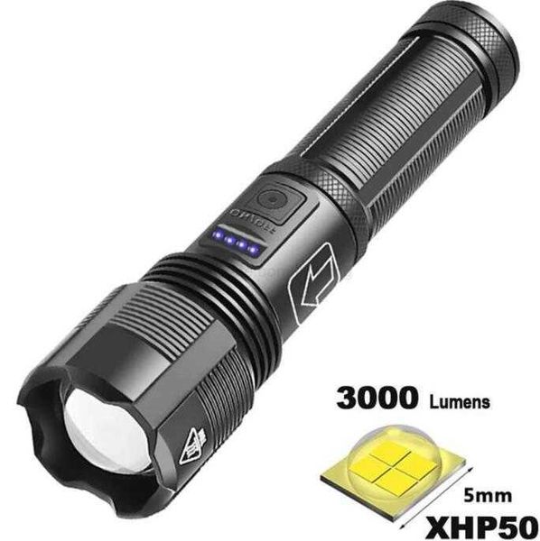 Torcia portatile Torcia tattica ricaricabile Luce alta lumen Lampada a LED XHP50 zoomabile Torce tattiche più potenti Alkingline