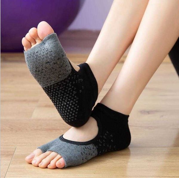 chaussettes de yoga femme points de silicone antidérapant respirant Peep toe dos nu pratique chaussette antidérapante Outdoor Gym Fitness cyclisme Running Floor sox avec Grip Alkingline