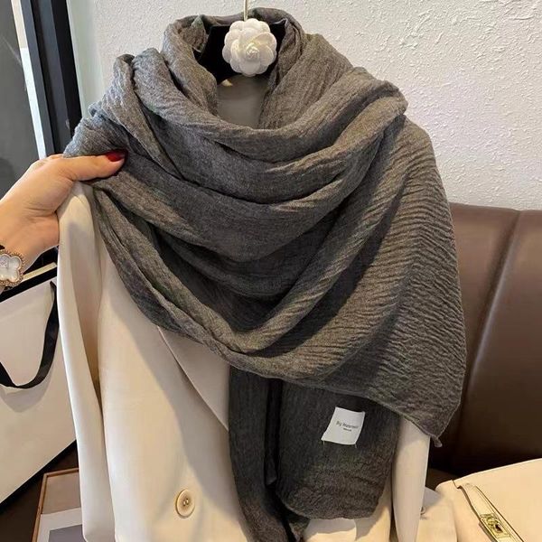 Sciarpe Designer Brand Donna Sciarpa di seta Tinta unita Scialle Avvolgere Fazzoletto da collo pieghettato Cotone Lino Hijab Foulard Foulard femminile Bufandas