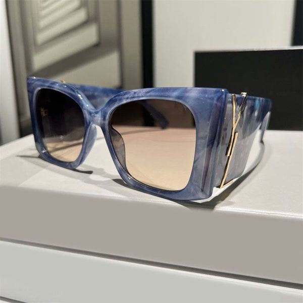 Óculos de sol femininos retros de marca clássica proibições de óculos de designer de luxo bandas de armação de metal designers de raios óculos de sol feminino lentes de vidro temperado óculos sênior