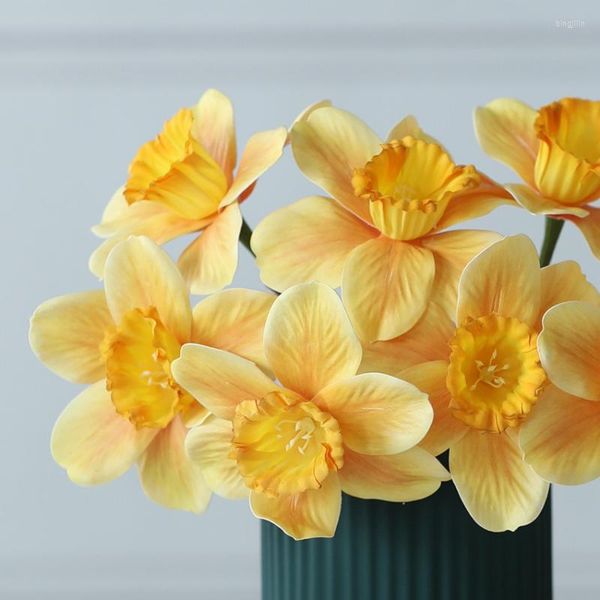 Fiori decorativi Narciso Ramo di fiori artificiali per la composizione floreale domestica fai da te Materiale Decorazione della festa nuziale Finto in plastica