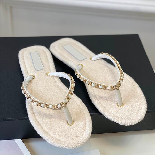 Sandália feminina fio dental chinelo ao ar livre designer com chinelos senhoras retrô preto slides meninas mules sapato de praia luxos sapato de lazer sapato de casamento de metal dourado