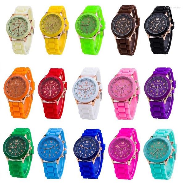 Orologi da polso Orologio da donna Marchio di moda Orologio rosso Cinturino in gel di silice Guscio in lega Orologi da donna Regalo al quarzo casual Vendita per bambini