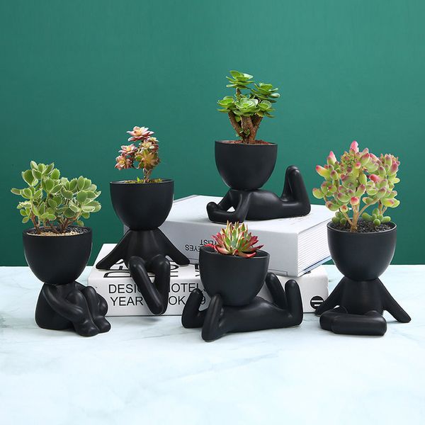 Вазы творческий черный фигура цветочный горшок растение как что -тотушеное, керамическая статуэтка, кофейный столик, декор гостиной 230603
