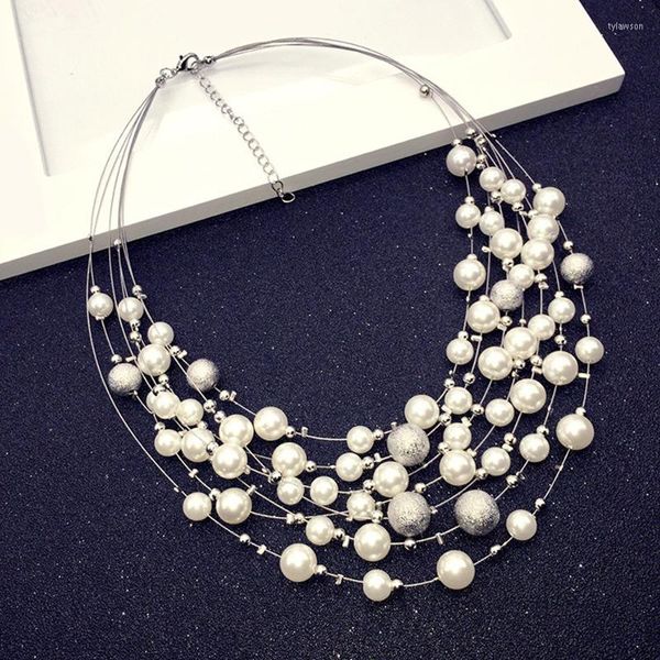 Collane con ciondolo Moda collana di perle multistrato con perline catena corta clavicola per le donne regalo di gioielli da sposa da sposa femminile