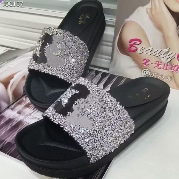 Designer Frauen Weiche Hausschuhe Wollfell Schaffell Einlegesohle Rutschen Winter Luxus Plüsch Pelz Oran Sandalen Gummisohle Flache Slipper Größe 36-41 C63