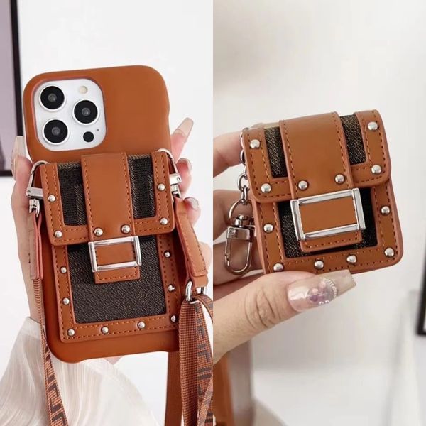 Capa de telefone de designer de luxo para Apple Apple iPhone 14 13 12 11 Pro Max Airpods 1 2 3 Pro 14Plus 14promax Capa Moda Couro Crossbody Carteira Porta-Cartão Capa Cordão