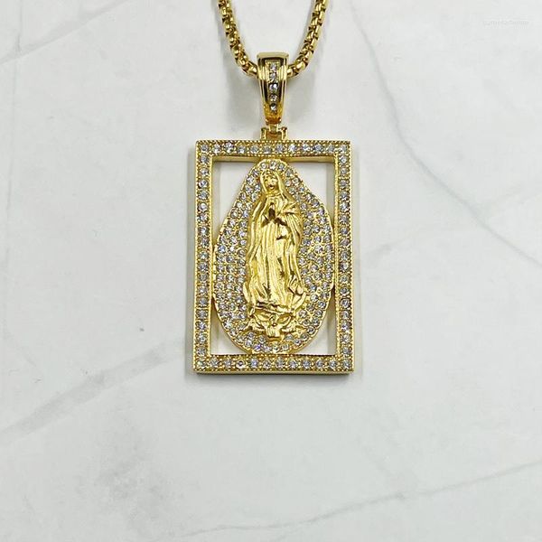 Anhänger Halsketten Klassischer christlicher Schmuck Goldfarbe Halskette der Heiligen Jungfrau Maria mit Strass für Frauen Männer