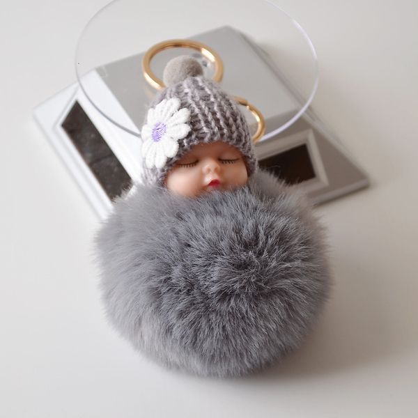 Portachiavi in peluche Baby Doll Toy DropshipSimpatici portachiavi per dormire per le donne Anello borsa Fluffy Pom pom Pelliccia sintetica 230603