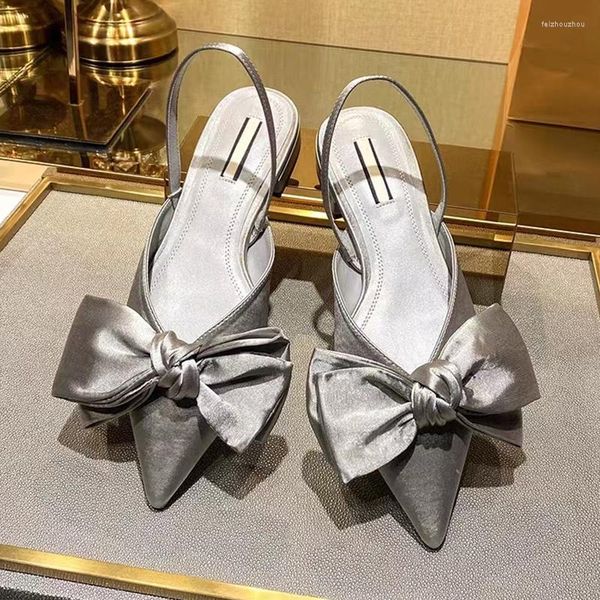 Sandalen Designer Bow 6622 Wohnungen Frauen 2024 Sommer Fashion Kleid Spitze Zehenschuhe Slingback Slipper Casual Slides Flip-Flops