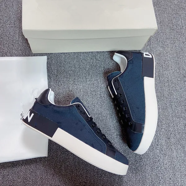 Scarpe da design di lusso al cioccolato monolitico con scarpe da uomo vestito per scarpe per scarpe per scarpe casual piattaforma sneaker femmini