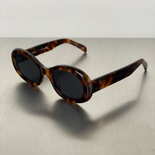 Triumphbogen-Designer-Sonnenbrille für Herren und Damen, klassische, trendige Sonnenbrille, Brille mit ovalem Rahmen, Promi-Gläser im gleichen Stil, hochwertige Rahmenlinse