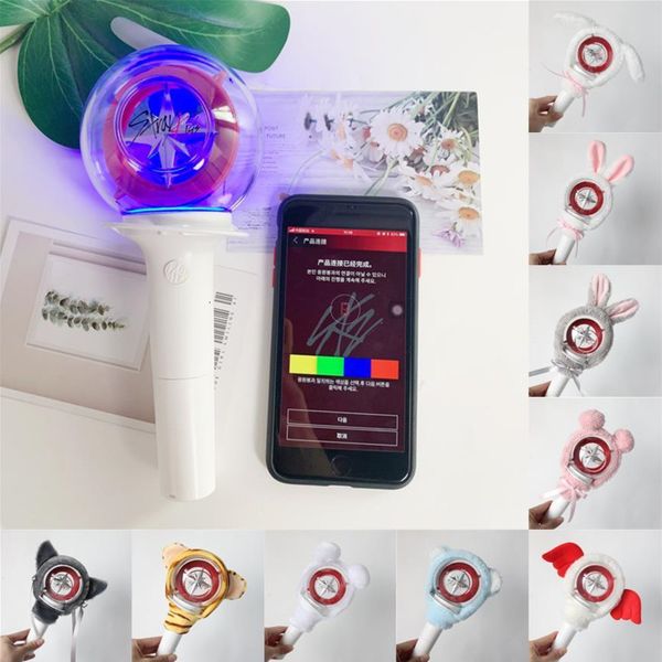 Bastoncini luminosi a LED Lightstick Fashion Kpop Strayed Kids con Bluetooth Concert Hand Lamp Glow Stick Flash Fans Collection 230605