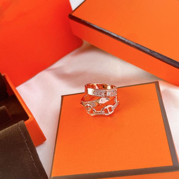 2023 moda novo designer anel cinto de três camadas anel de nariz de porco moda de alta qualidade must-have sem caixa
