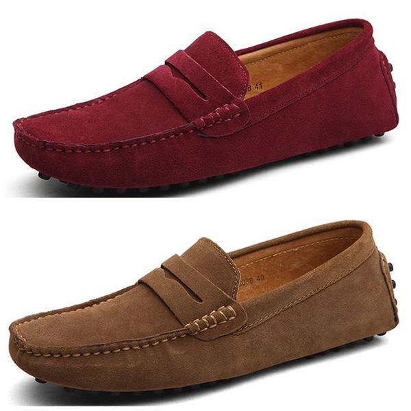 Sapatos versáteis de couro genuíno Bean caqui prata para o verão masculino Novos sapatos casuais coreanos de couro, sapatos respiráveis e preguiçosos, siga a tendência dos sapatos masculinos