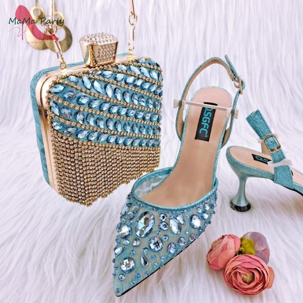 Sapatos sociais Lake Blue Color Chegadas de alta qualidade Sweet Style Design italiano feminino combinando e conjunto de bolsas em bombas para festa no jardim