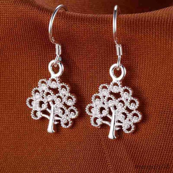 Очарование новых очарований симпатичные серебряные серебряные серьги для женщины для женщины Высококачественные моды благородные ювелирные украшения Рождественские подарки R230605