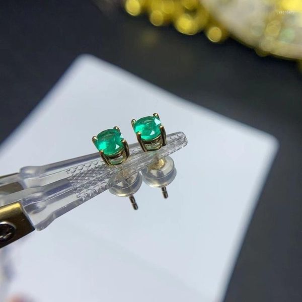 Stud Küpe Gemicro Takı Doğal Emerald 18K Altın Taş Boyutu 4x5mm ve Au750 Damgalı Klasik Kadın Tasarımı