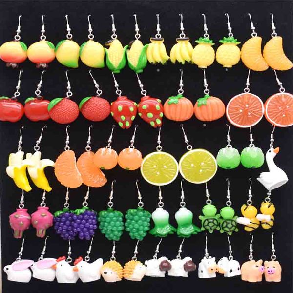 Brinco para mulheres Desenhos feitos à mão em resina Animais Frutas Legumes Kawaii Brincos em forma de gota Presentes engraçados