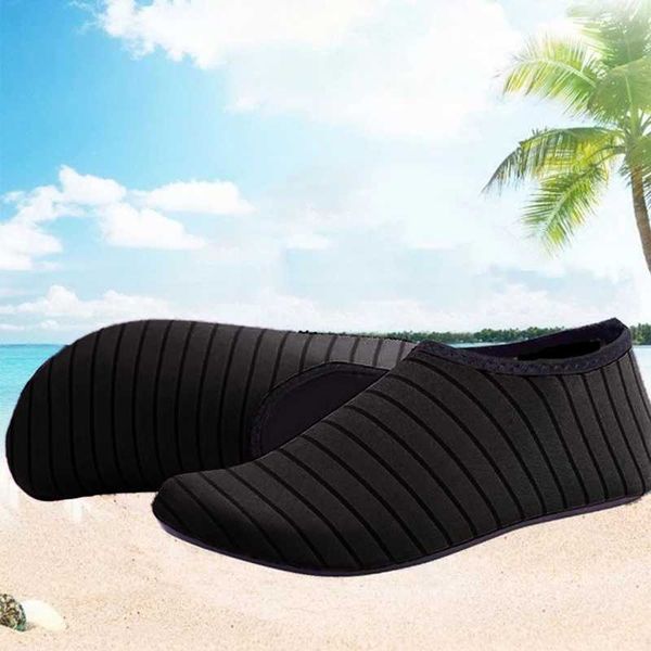 Sapatos de água sapatos femininos pés descalços meias de água de secagem rápida piscina confortável P230605