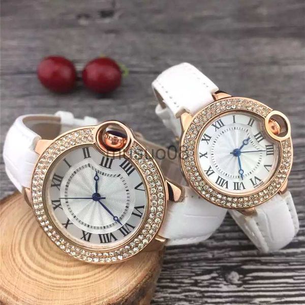 Outros relógios Relógios masculinos e femininos de luxo caixa de ouro com pulseira de couro de diamante movimento de quartzo relógio de vestido de marca de moda relógio de melhor presente amante J230606