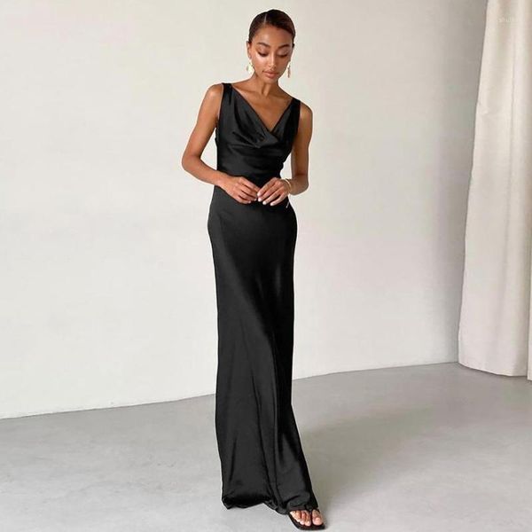 Lässige Kleider Soolasea Damen V-Ausschnitt Plissee Party Langes Trägerkleid Sexy rückenfrei bodenlang Fit und Flare drapiert Abend Satin figurbetont