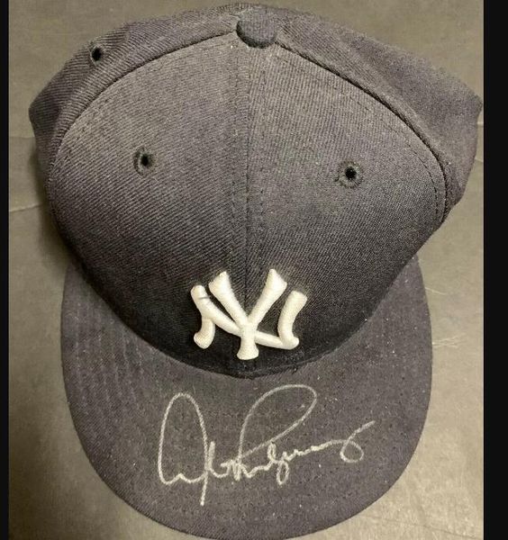 Rodriguez Martinez Bohm Snider Garvey Rose Suzuki Mattingly MUSIAL Sandberg Thomas Autografado Signatured Auto Collectable Hat Hat