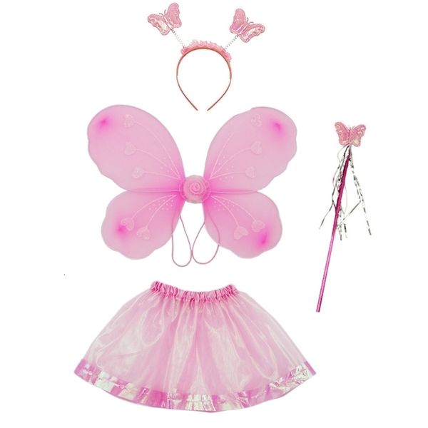 Cosplay 4pcs Girls Fairy Costume Set с крыльями платья палочка палочка и повязка на голову для детской вечеринки по случаю дня рождения в Хэллоуин Рождественский возраст 3-6 230606
