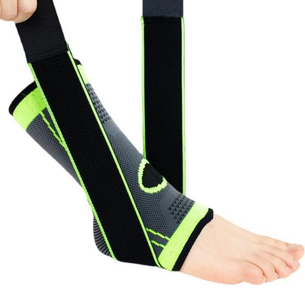 Support de cheville de sport professionnel Course à pied en plein air Cyclisme Basket-ball Football Taekwondo Pied élastique anti-fatigue protecteur pour les chaussettes de sport de fitness