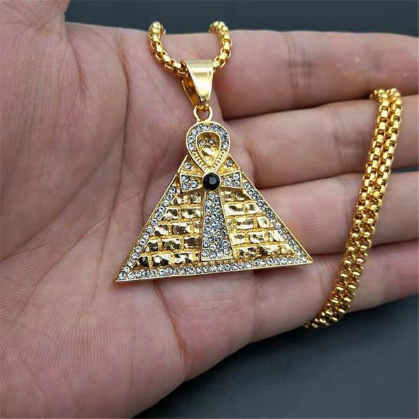 Collane con ciondolo Hip Hop Piramide egizia Collana con ciondolo croce Ankh Acciaio inossidabile Color oro Iced Out Zircon Bling Charm Jewelry Drop 230605