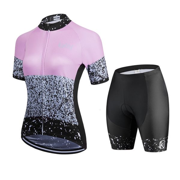 Set di maglie da ciclismo Kafitt Robe Summer Branded Abbigliamento donna Pantaloncini e top Camicette femminili Set di due pezzi Abito da bici da strada di grandi dimensioni 230605