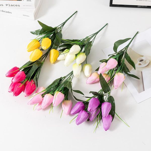 Dekorative Blumen 1PC 6Head Real Touch Tulpe Künstlicher Blumenstrauß PE-Schaum Gefälschte Tulpen für Hochzeitsbankett Hausgartendekorationen