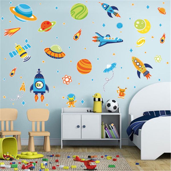 Space Planet Rocket Wall Stickers Baby Boys Camera da letto Decalcomanie Murale Cartoon Rocket Ship Adesivi murali decorativi per camerette